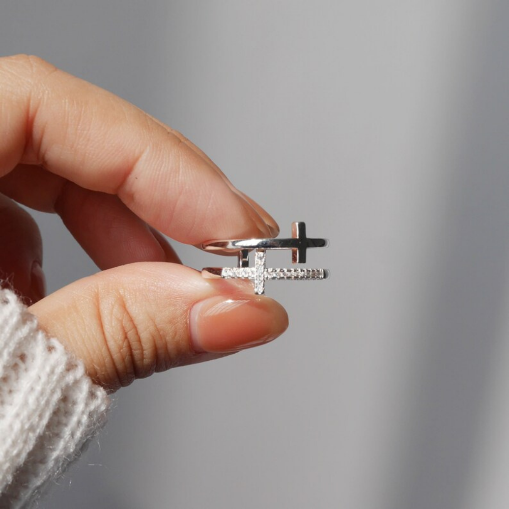Double Cross Ring