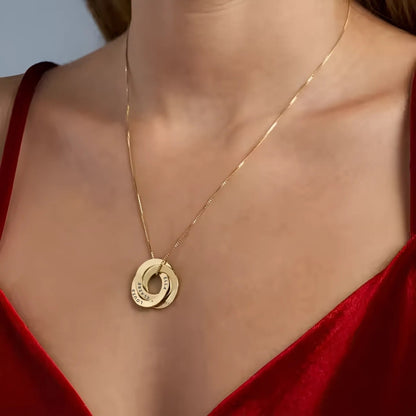 Interlocking Rings Necklace with Personalised Names