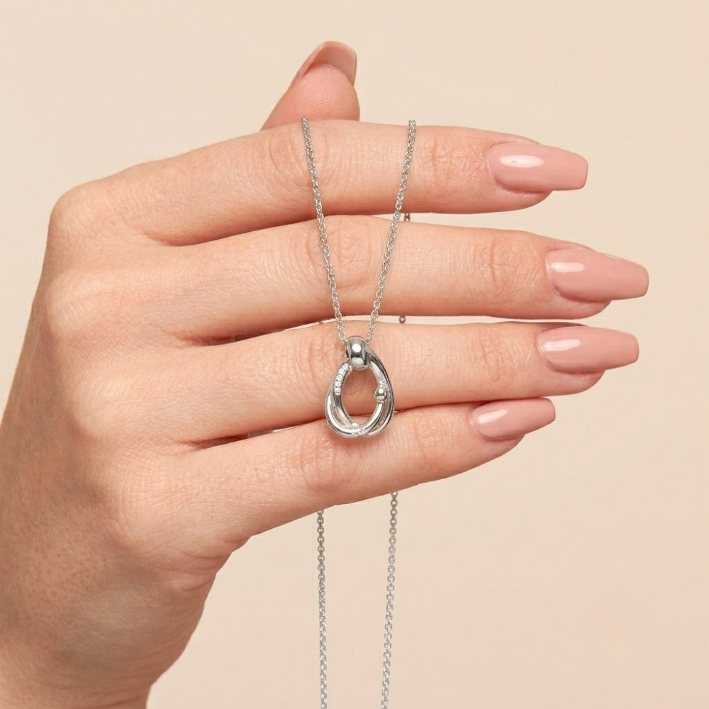 Hug Necklace